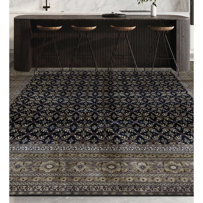Tapis noir et doré de haute qualité noué à la main