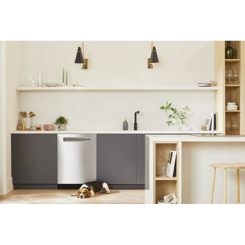 800 Series 24" 42 dBA ENERGY STAR Certified Dishwasher, Stainless Steel