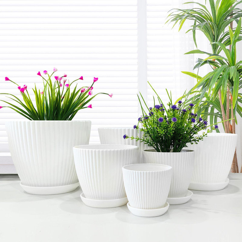 Delva Pot Planter, White