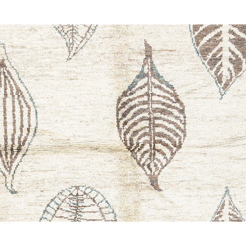 Hand-Knotted High-Quality Beige Area Rug
