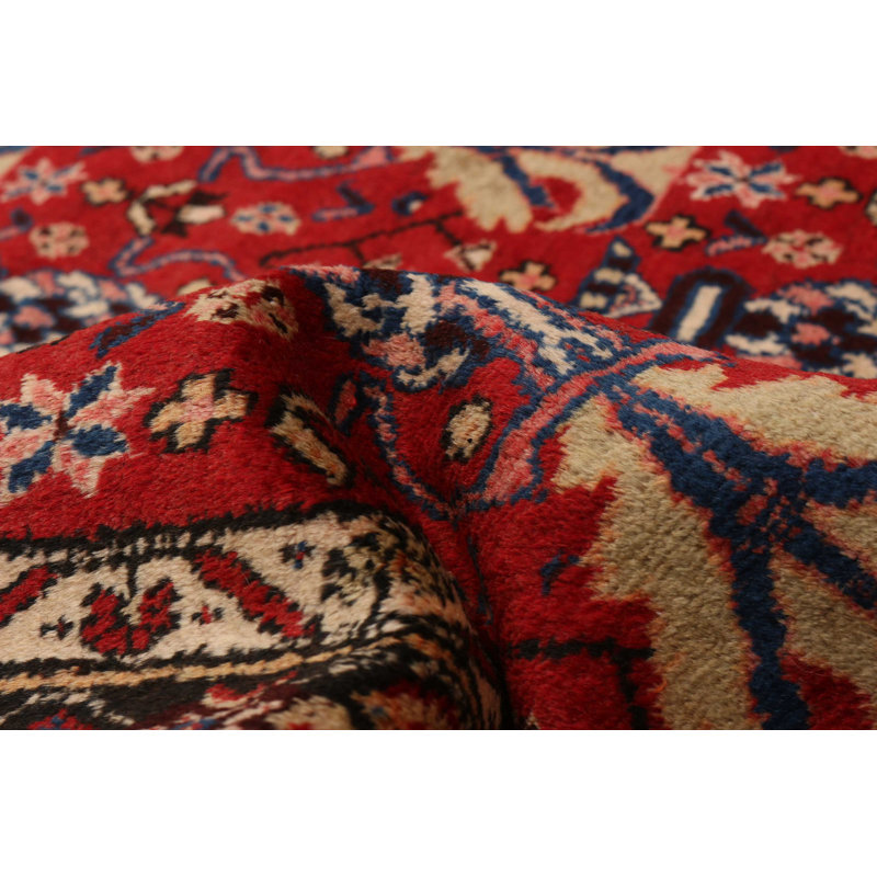 Tapis rouge Anadol 5 pi 1 po x 6 pi 9 po