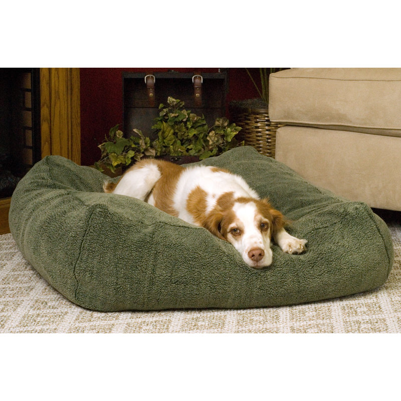 Polyester Pet Bed, Medium (28" W x 28" D x 12" H), Green