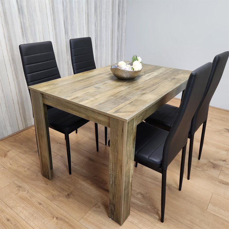 Rionach 4 - Person Dining Set