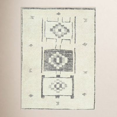 Becki Owens x Surya Solana Vintage Charcoal/Beige Area Rug