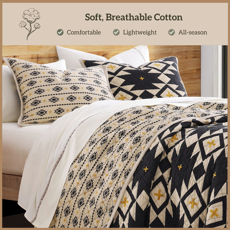 High Desert 100% Cotton Geometric Aztec Print Reversible Western Quilt Set, Queen Quilt + 2 Pillow Shams