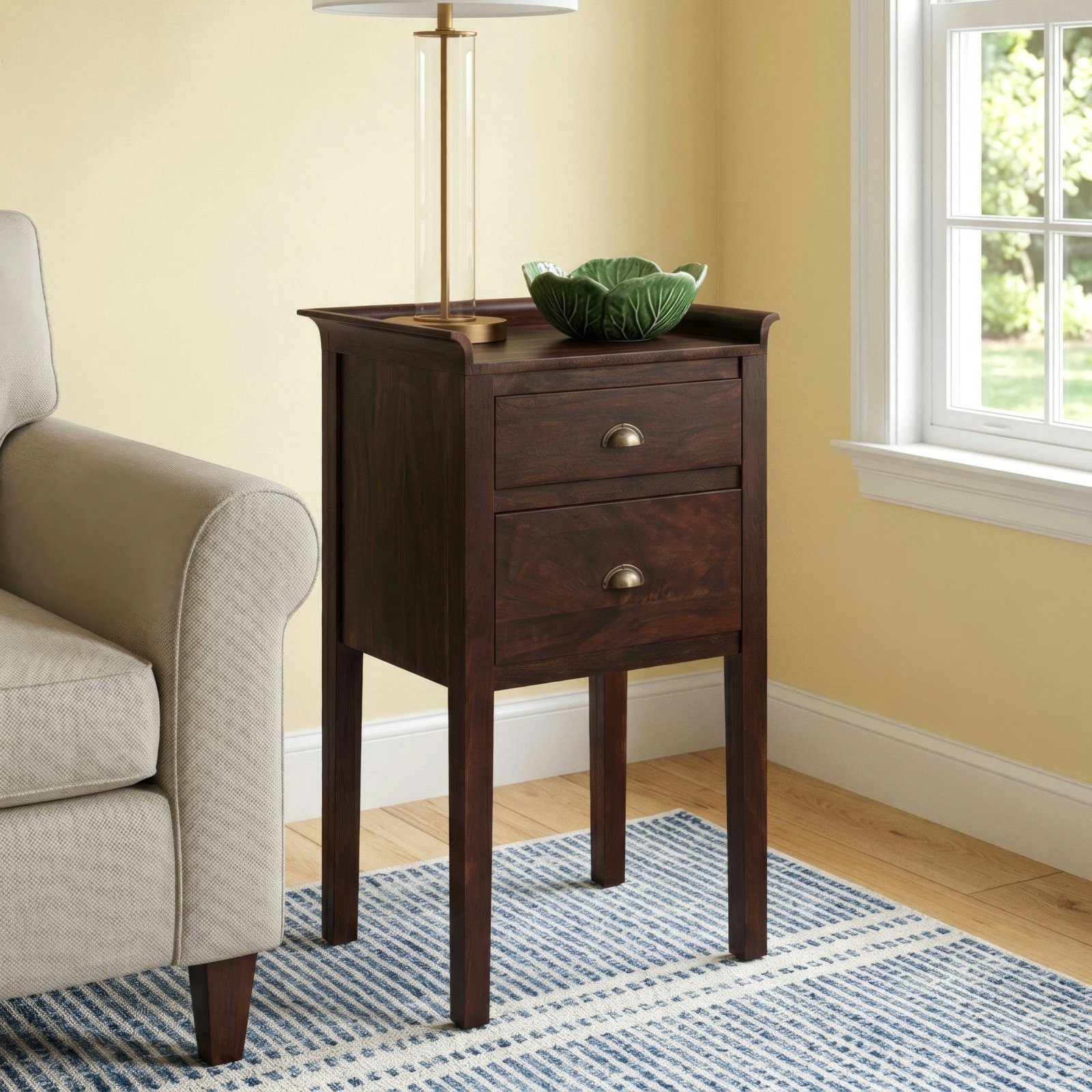 Avelyn 18" Mango End Table