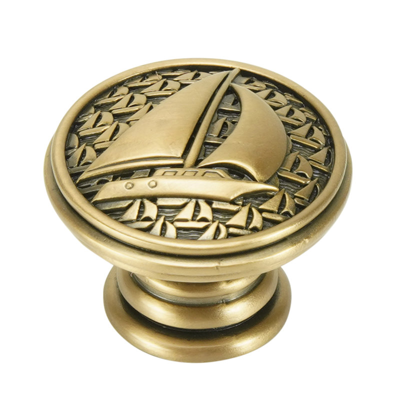 YACHT CLUB SAILBOAT KNOB, Museum Gold