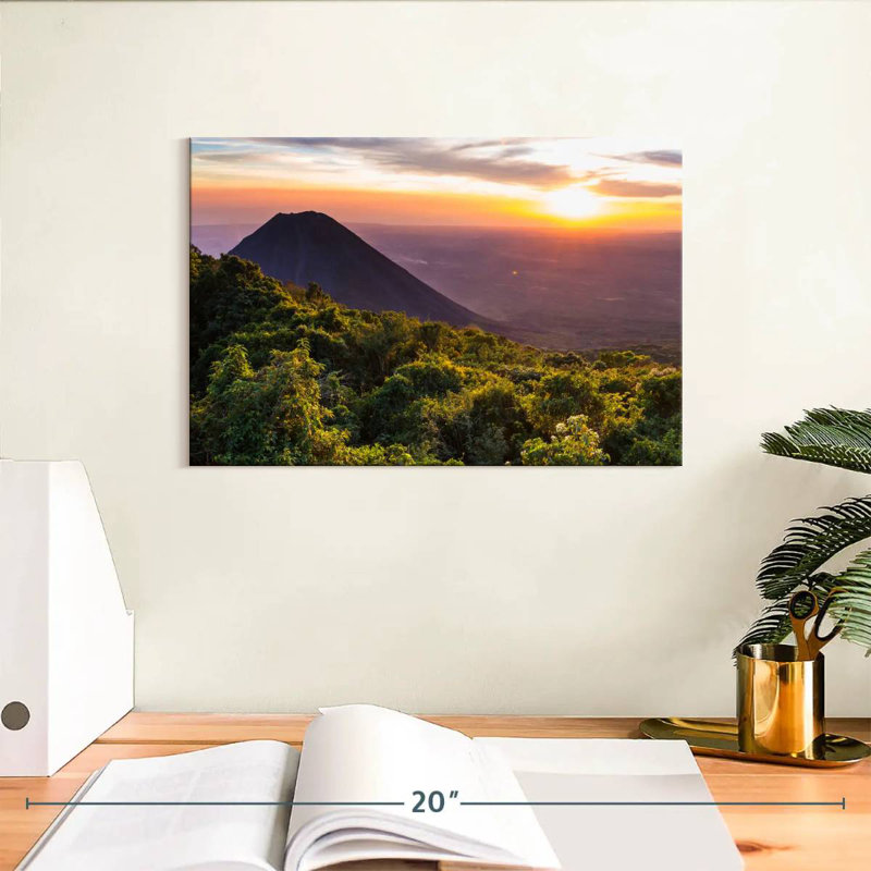 Harpa Cerro Verde Volcano, 8" H x 12" W