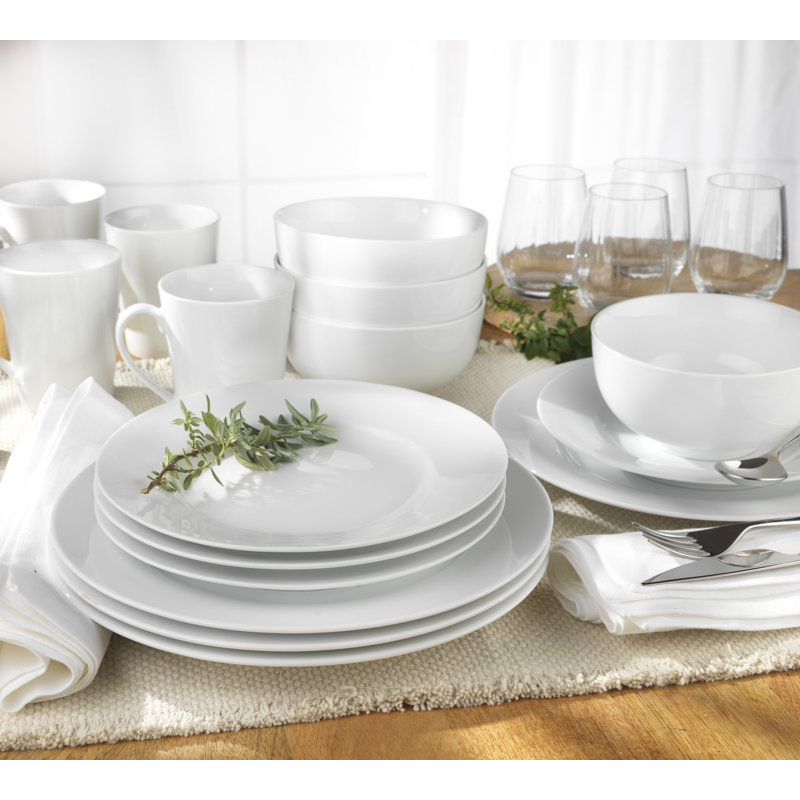 Service de table 16 pièces Claire Classic