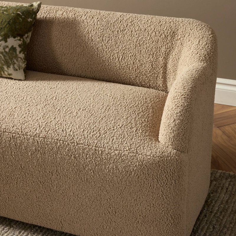 Kadon Sofa