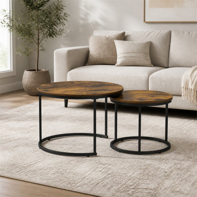 Ensemble de tables basses gigognes en métal et en bois de style industriel (2 pièces) - Tables rondes de 27,6 pouces avec finition grain de bois brun rétro; Tables d'appoint empilables et multifonctionnelles pour le salon ou le patio