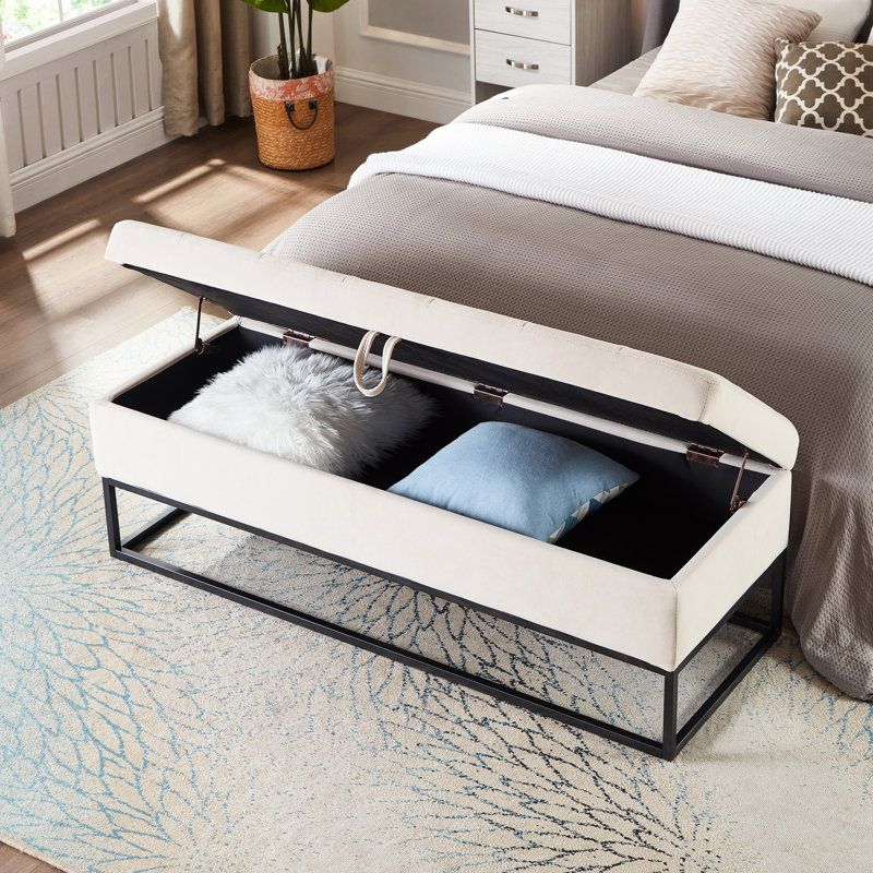 Repose-pieds moderne en velours beige avec rangement et banc de base en métal 58,6 po Modern - Structure multifonctionnelle de style contemporain