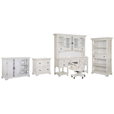 Bureau et huche avec chaise