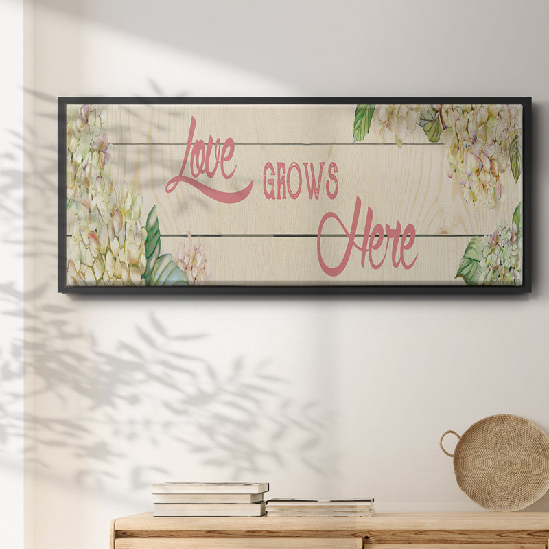 «Love Grows Here», toile encadrée, H 24 po x l 60 po