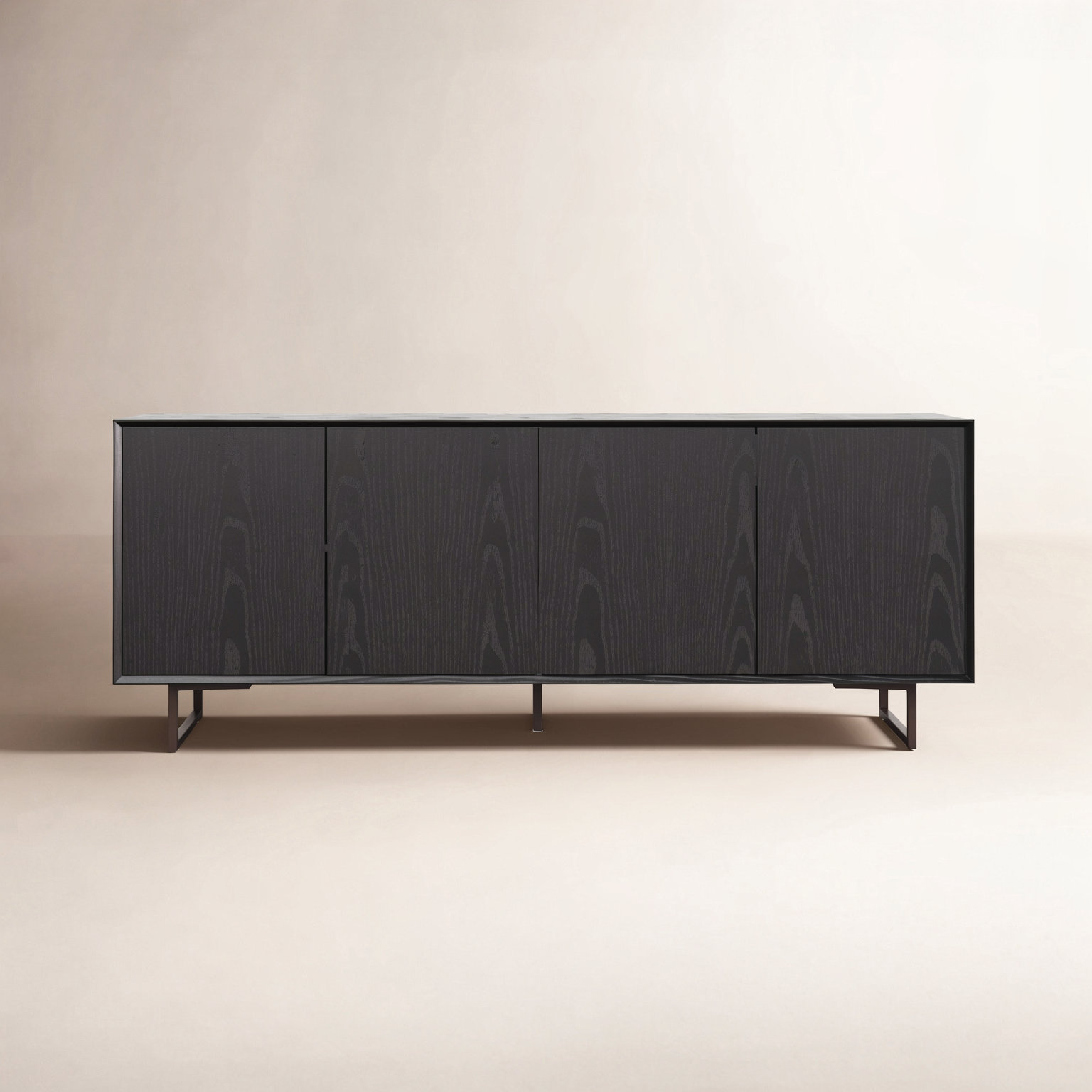 Ena Oak Buffet Table, Floresta