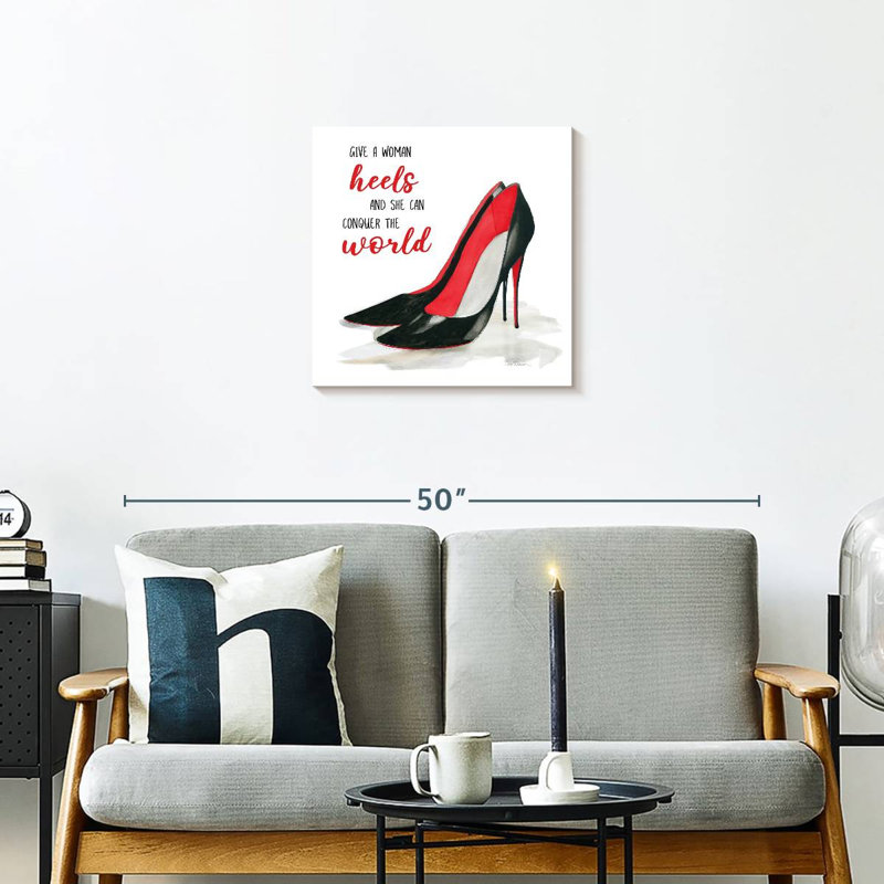 Tergel Conquer Heels, 20" H x 20" W