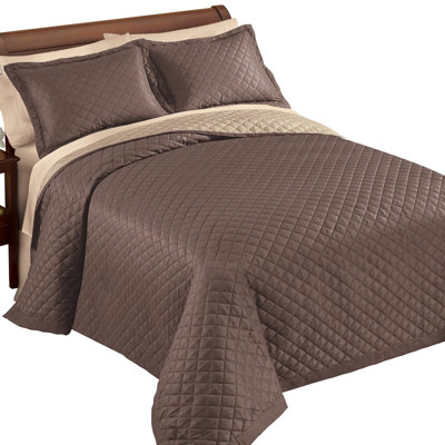 Classic Elegant Reversible Bedspread Set