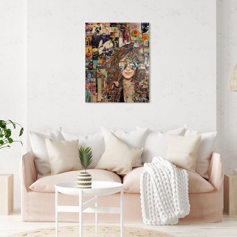 Katy Hirschfeld - Fille et lunettes de soleil sur toile tendue, H 24 po x l 20 po