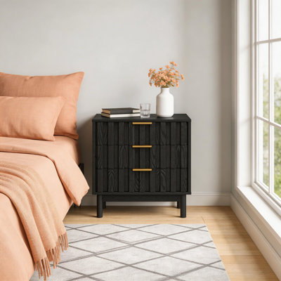 3 Drawer Dresser With Fluted Panel Design