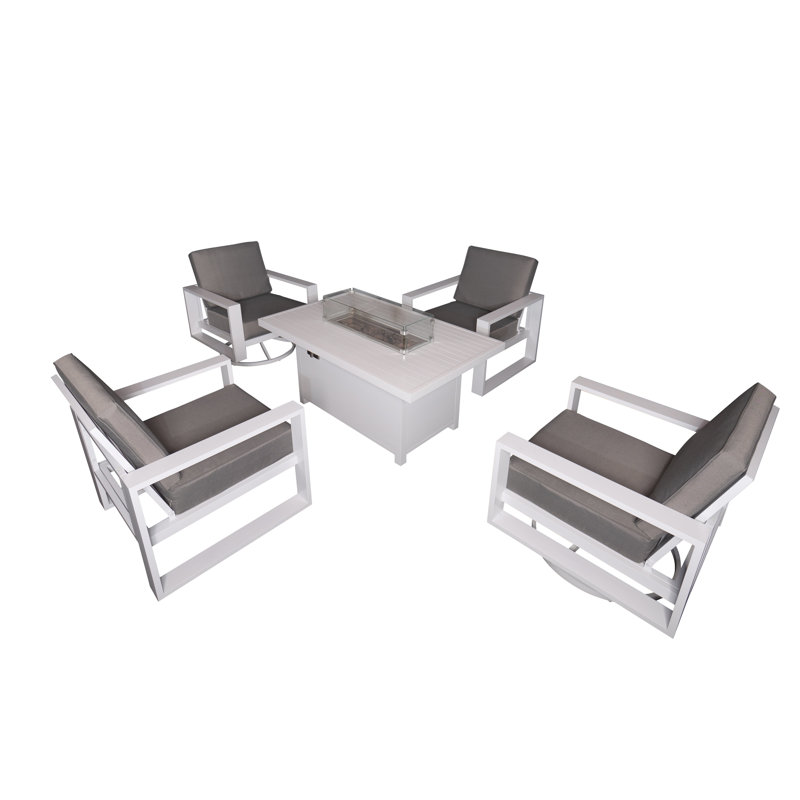 Ensemble repas extérieur pour 4 personnes Makensy, H 25,2 po x L 55,11 po x l 33,46 po