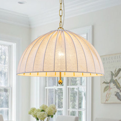 Luminaire suspendu de style campagne moderne à 1 lumière avec grand abat-jour tambour en lin, hauteur réglable de 17 à 94 po, luminaire E26 à intensité variable pour le salon de l'îlot de cuisine, homologué ETL, doré / beige