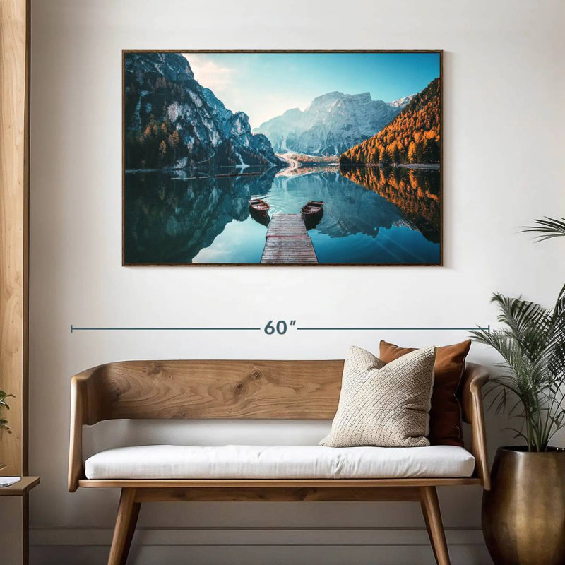Jetée du lac Braies, 46 po x 31 po, Cadre flottant noyer
