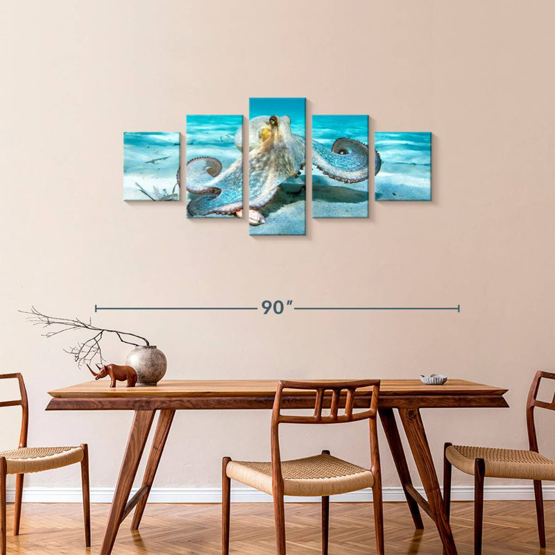 Roaming Octopus, 34" H x 74" W