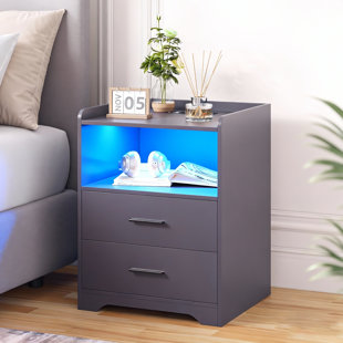 17.7'' W Nightstand