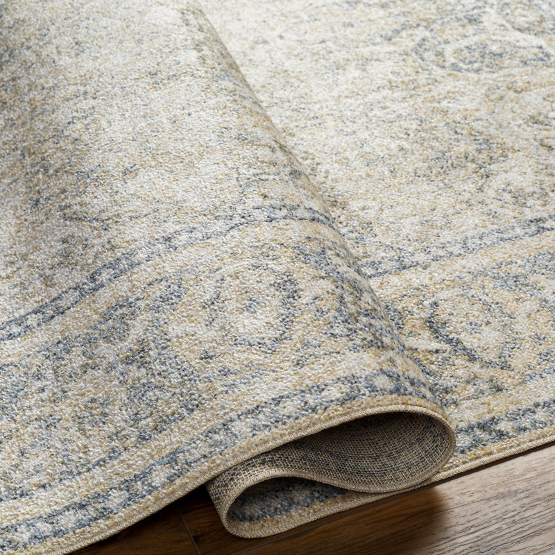 Bello Washable Oriental Indoor Rug, Round 6'7"