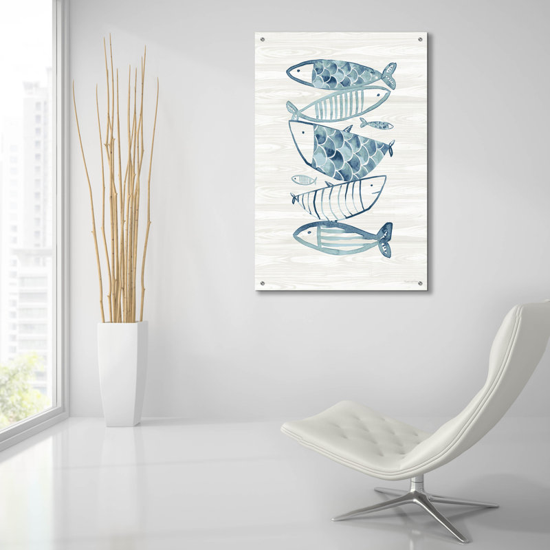 Art mural en verre Highland Dunes «Driftwood Blue Fish 2» par Mercedes Lopez Charro, H 36 po x l 24 po x P 0,2 po