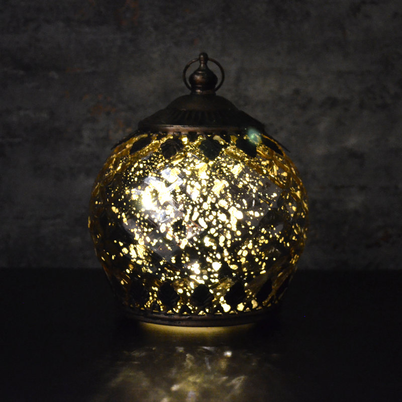 Lantern, Gold