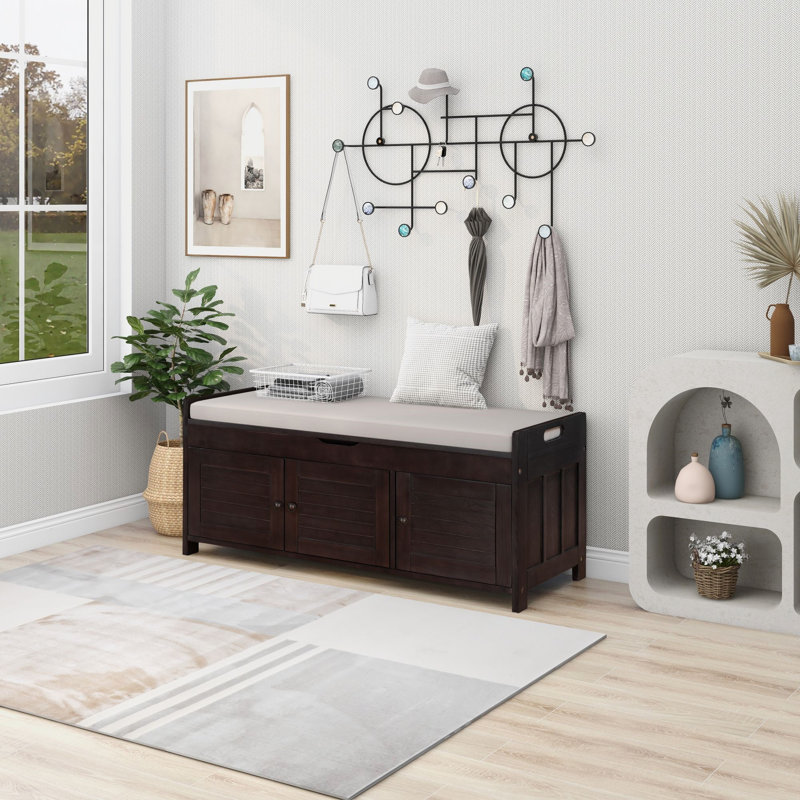 Banc de rangement avec 3 portes en forme de volet, banc à chaussures avec coussin amovible et espace de rangement caché