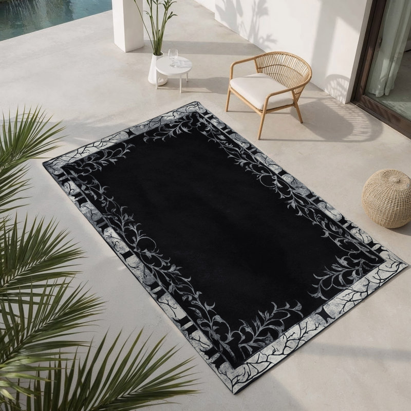 Tapis intérieur et extérieur Eclipsed Petals, Rectangle 1 pi 6 po x 2 pi 6 po