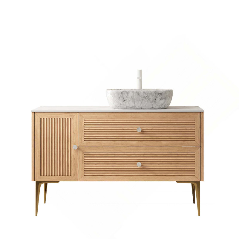 Meuble-lavabo de salle de bain, meuble de rangement autoportant en contreplaqué avec pieds, porte et tiroirs, comptoir en pierre frittée blanc de Carrare et lavabo rectangulaire en céramique à motif marbré, pré-assemblé