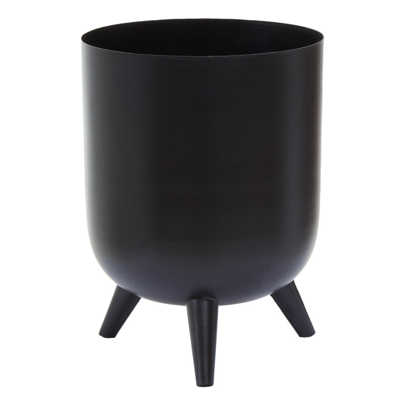 Alina Iron Table Vase, Black