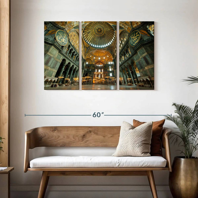Nicci Inside Hagia Sophia, 28" H x 45" W