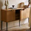 Grand buffet pour grande capacité de rangement