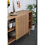 Armoire de table d'appoint moderne à 4 armoires, meuble télé, construction basculante, buffet généreux à finition noyer avec armoires, espace, dispositif de sécurité