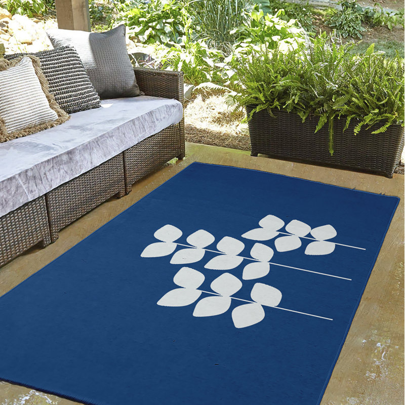 Chenille Floral Indoor Rug, Round 5'