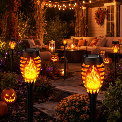 Lumières solaires extérieures, torches solaires améliorées avec flamme scintillante réaliste pour les décorations d'Halloween extérieures, lumière de chemin solaire pour la cour
