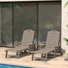 Chaise longue d'extérieur inclinable en poly avec roues et porte-gobelet Brighton (ensemble de 2)