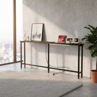 Console de 78 po avec prise de courant derrière le canapé