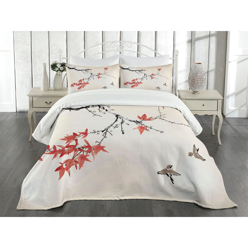 King White Quilted Bedspread Set with Floral Design