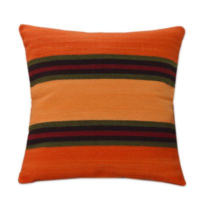 Housse de coussin en coton rayé à la main