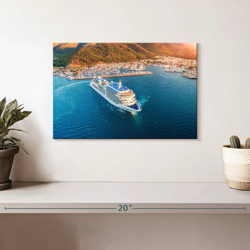 Port de croisières, H 8 po x l 12 po