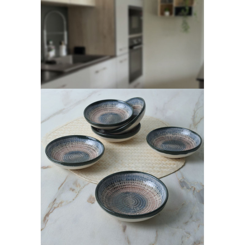 Ivy Bronx Damasa Stainless Steel Salad Bowl