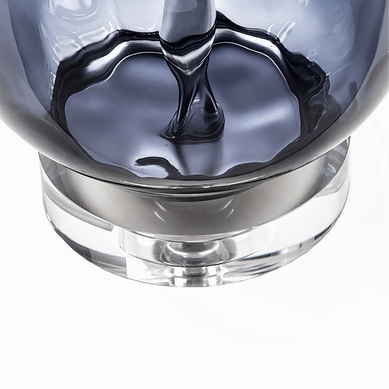 Lampe de table moderne en verre ombré de 61,6 cm (24,25 po) avec base en cristal et abat-jour cylindrique blanc, lampe de chevet contemporaine