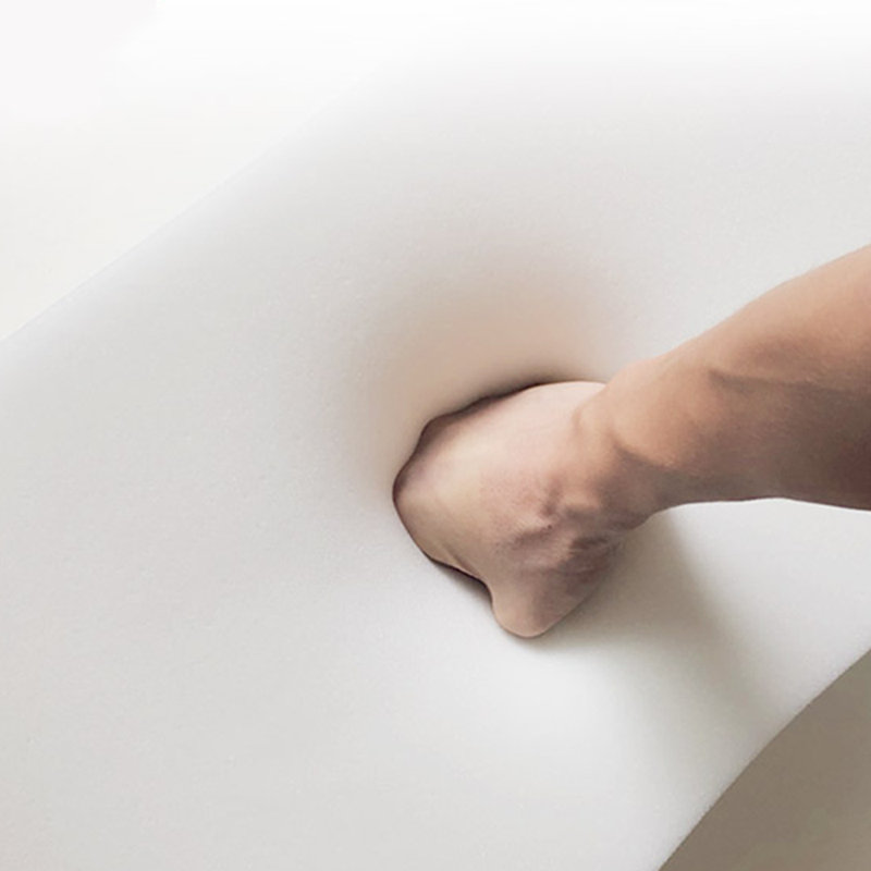 Chaise confortable en bois massif, Orienté à droite