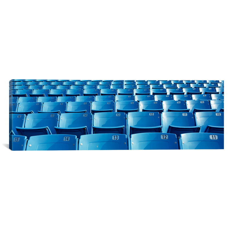 «Empty Blue Seats in a Stadium, Soldier Field, Chicago, Illinois», reproduction de photo sur toile, Sans cadre