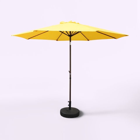 Parasol de patio jaune autoportant.